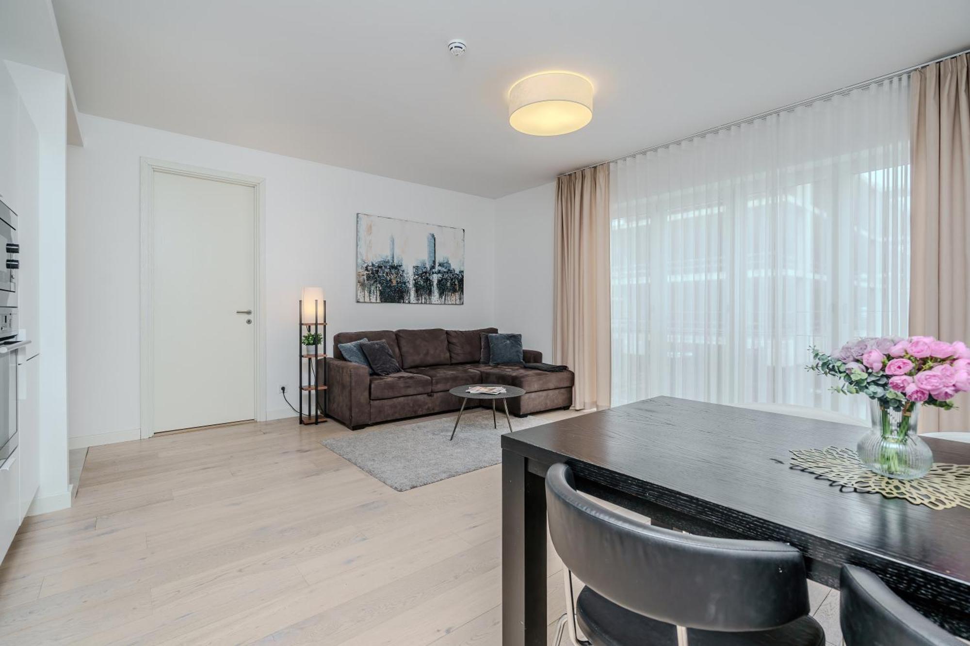 Dream Stay - 2 Porto Franco Apartments Near Old Town Tallinn Exterior foto
